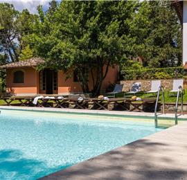 8 Bedroom Villa with Pool near Certaldo, Tuscany, Sleeps 14 - 15